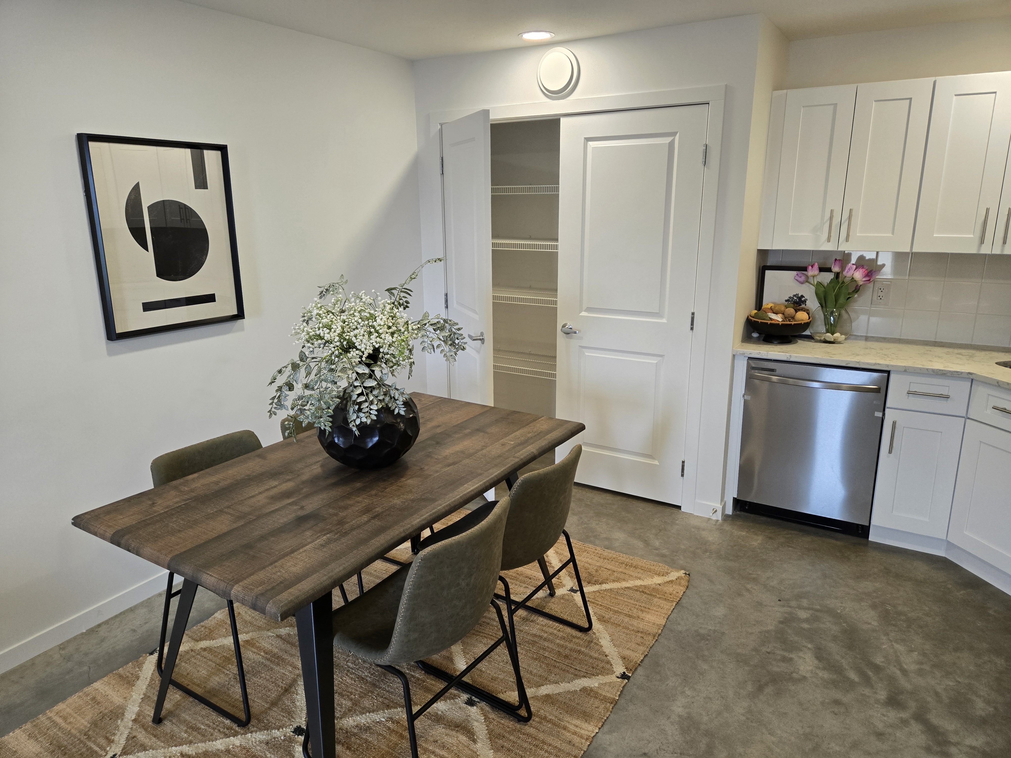 Coaldale apartment thumbnail 4